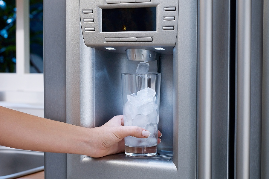 How to install a refrigerator with ice and water dispensers